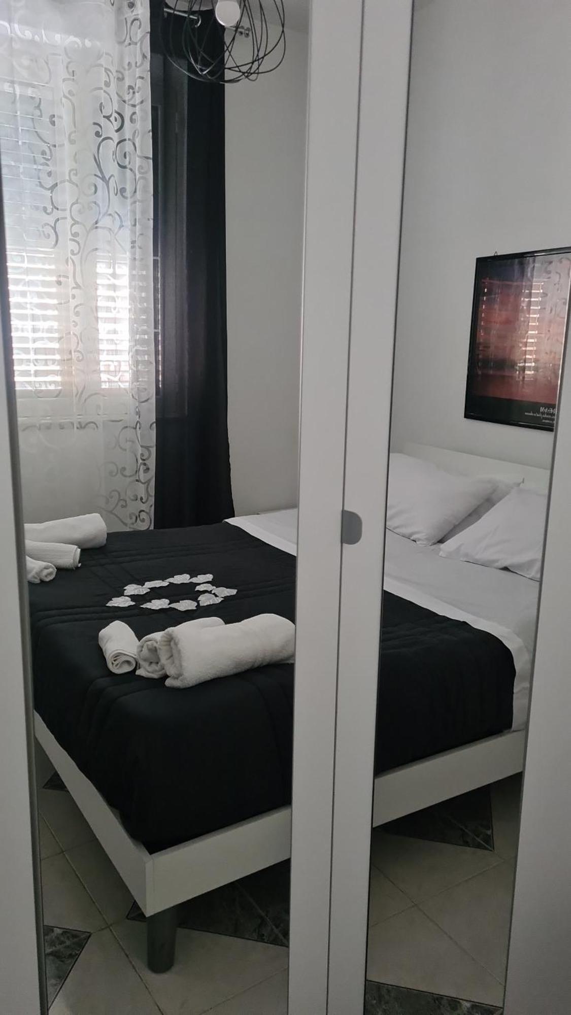 Casa Cristy Palermo Appartement Buitenkant foto